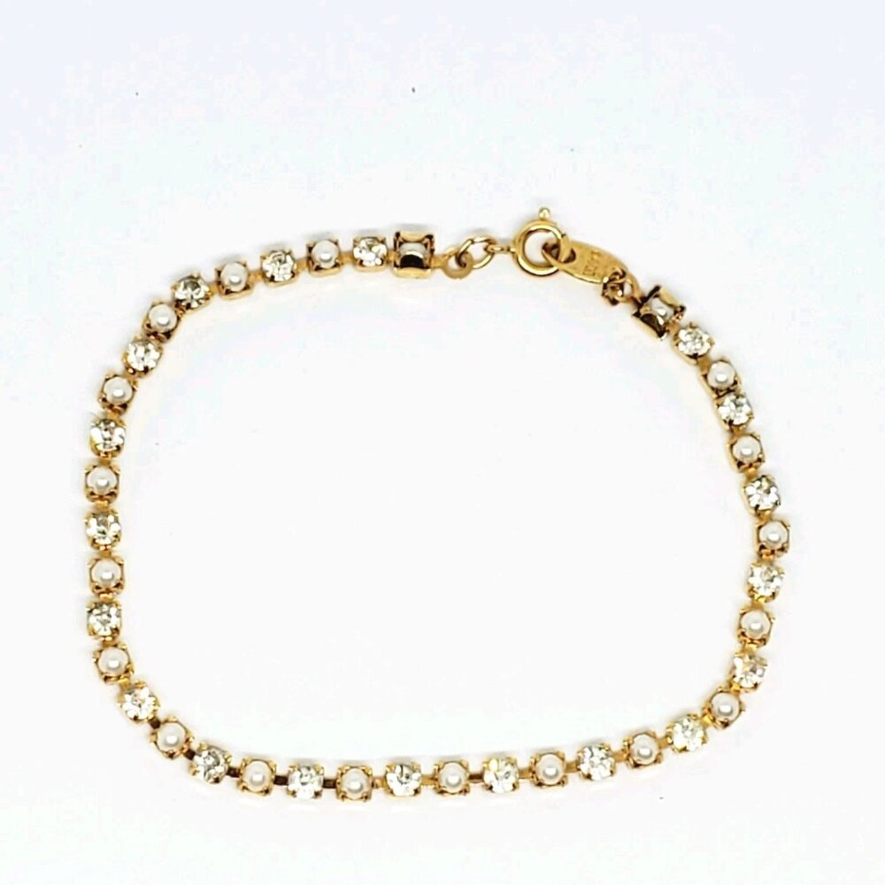 Avon Vintage Gold Tone Rhinestone Pearl Bracelet - Picture 1 of 4
